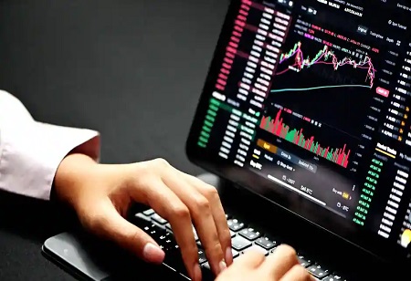 HDFC, Lupin, Nestle India, Ambuja Cements, Power Grid, Greaves Cotton stocks in concentrate 